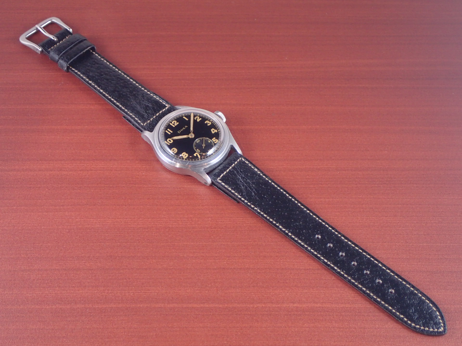 ドクサ ドイツ陸軍 DH SSケース ブラックミラーダイアル 1940年代