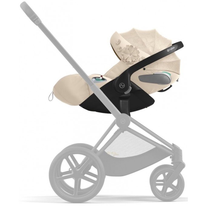 Car Seat Cybex Cloud Z2 i-Size • Simply Flowers Beige • Premium