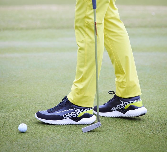 この1足ですべてをまかなうマスターバニーエディションのスパイクレス