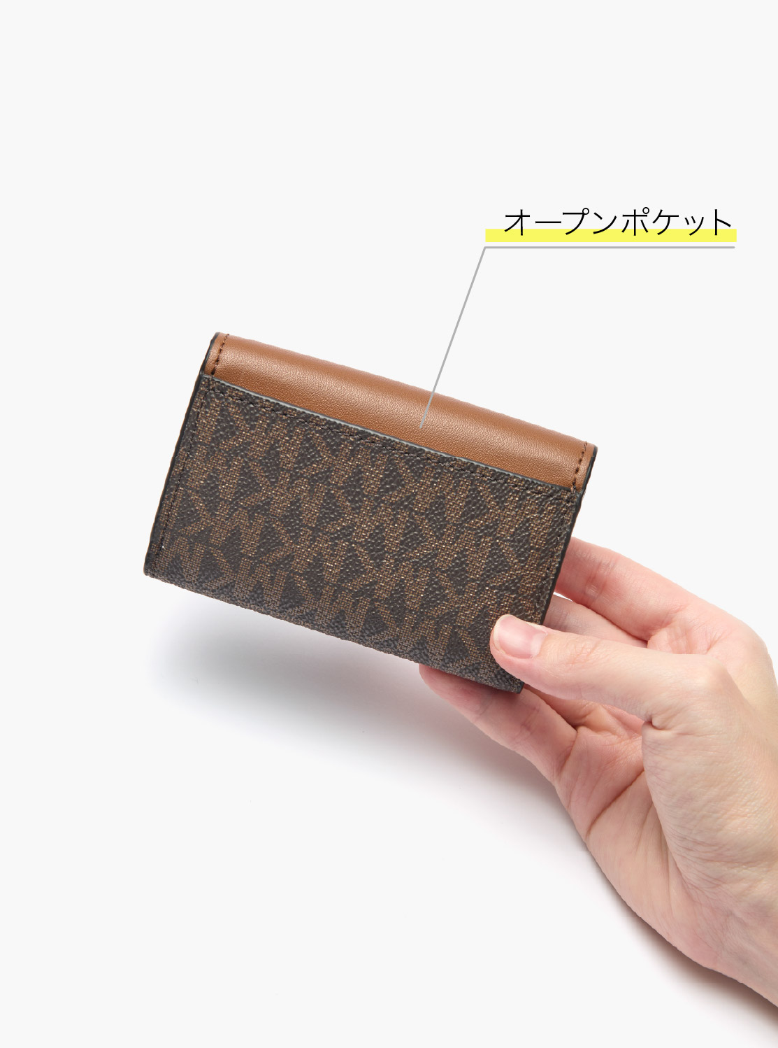 公式アウトレット】LYRA トライフォールド ウォレット エクストラ