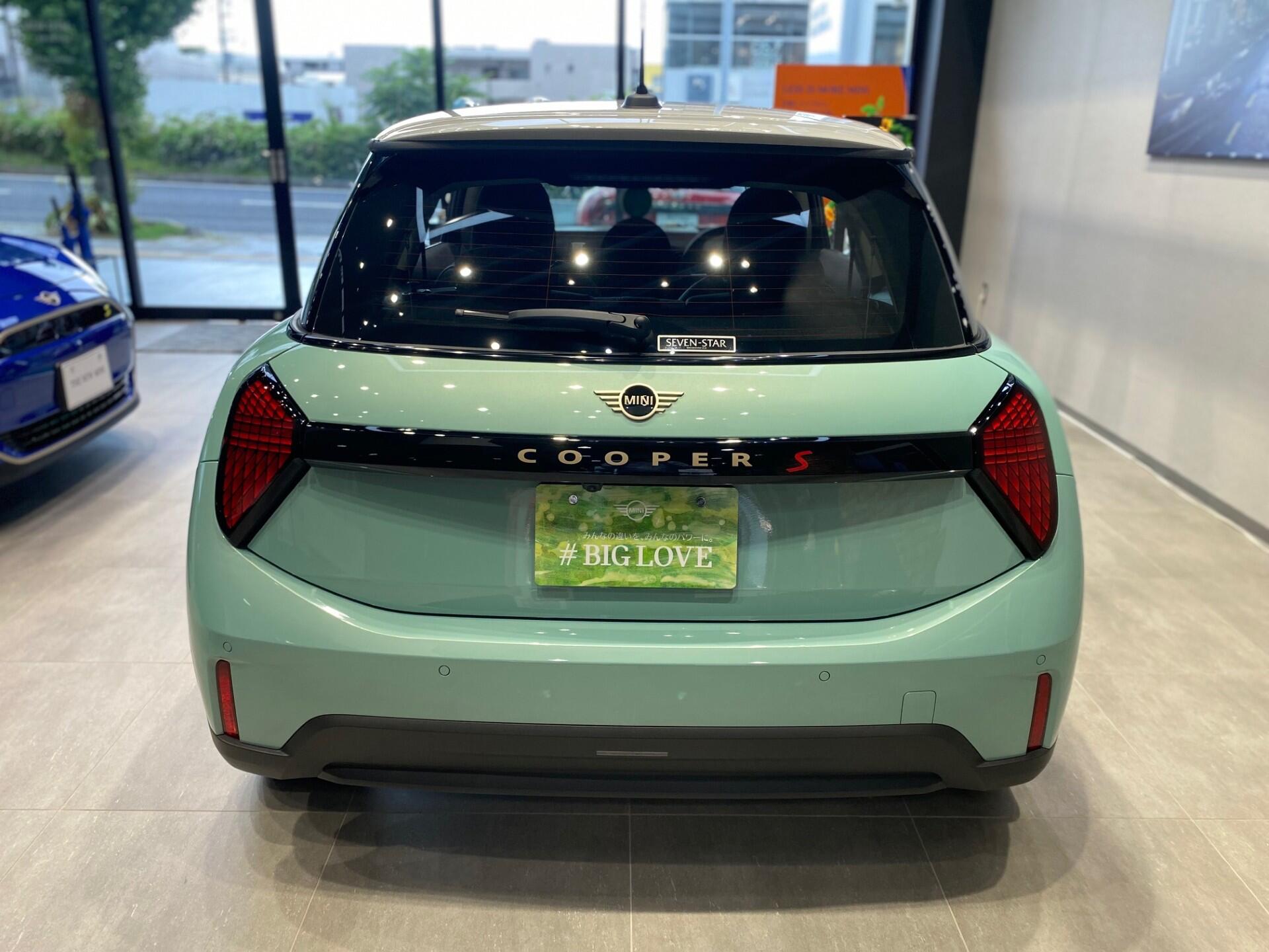 オーシャン・ウェーブ・グリーン - MINI西宮／MINI宝塚／MINI神戸東灘