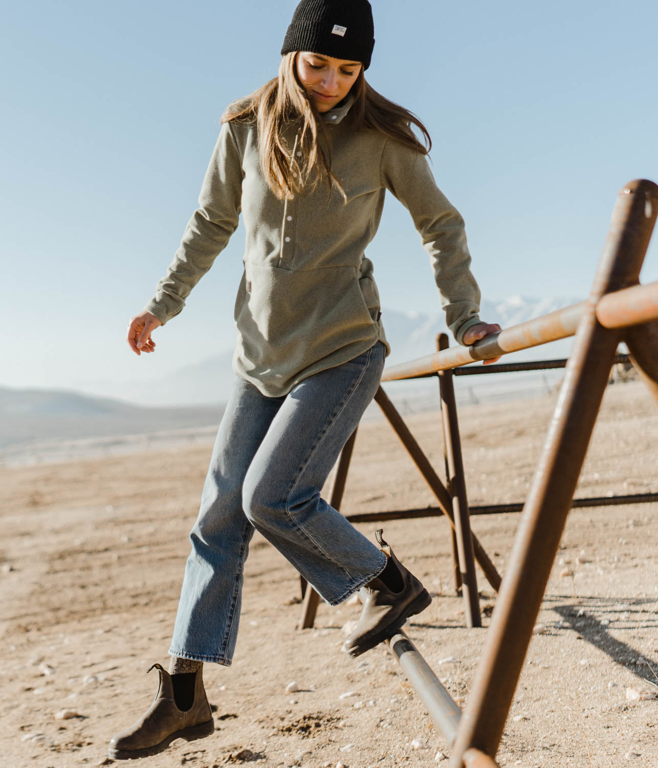 Genevieve Snap Pullover 8s - Deso Supply Co. – DESO