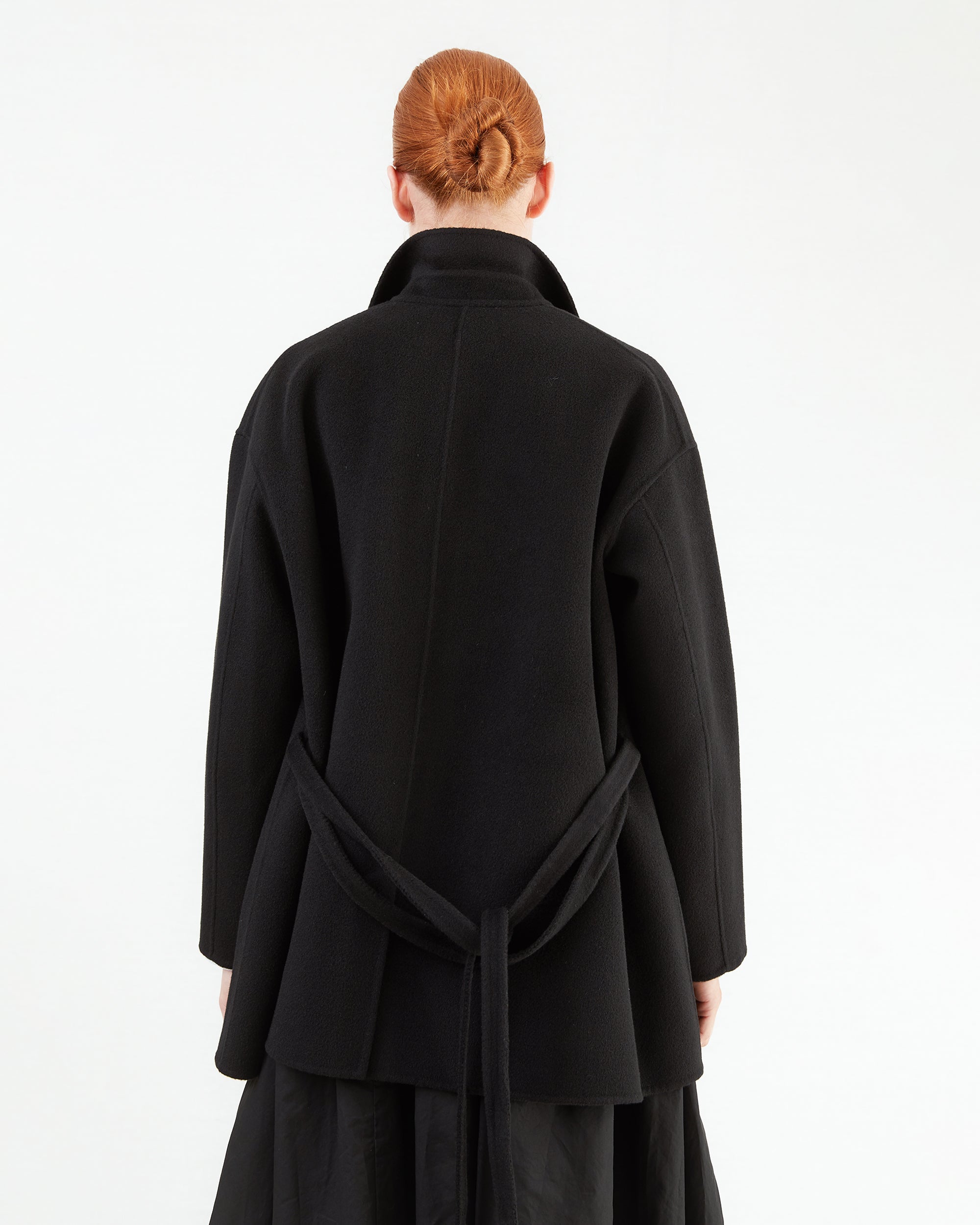 Manuelle Guibal Jokash Cashmere Jacket in Ultra Black – Dick's
