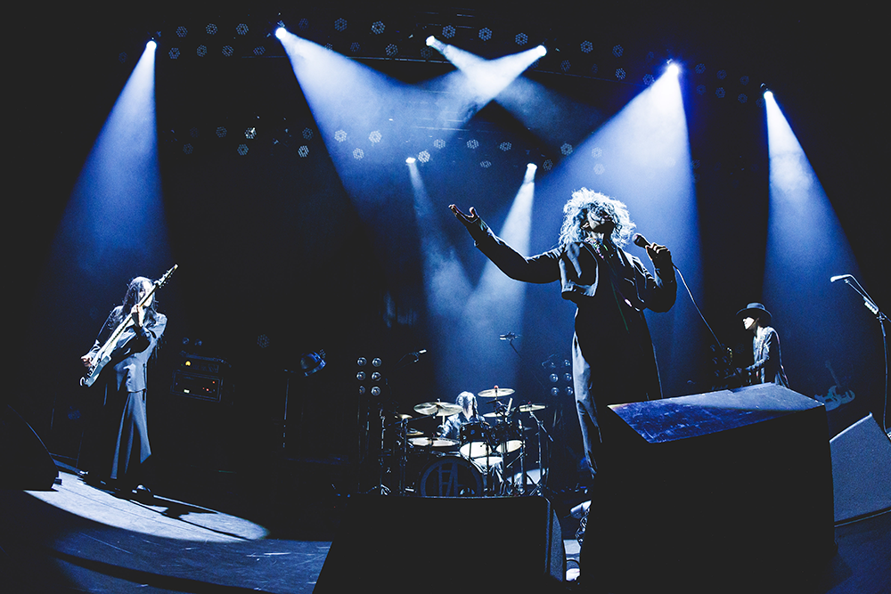 deadman、ソールドアウトの大手町三井ホールで大充実の25周年