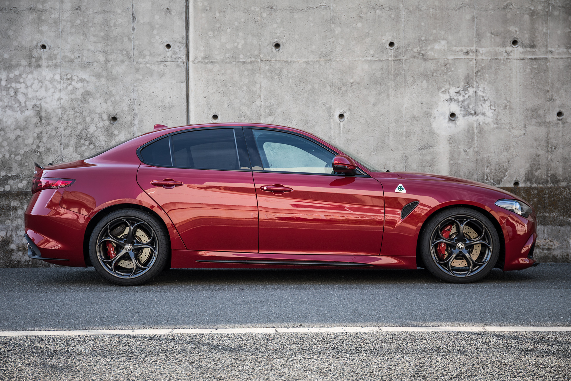 ローダウンスプリング for GIULIA QUADRIFOGLIO | 八光自動車工業の