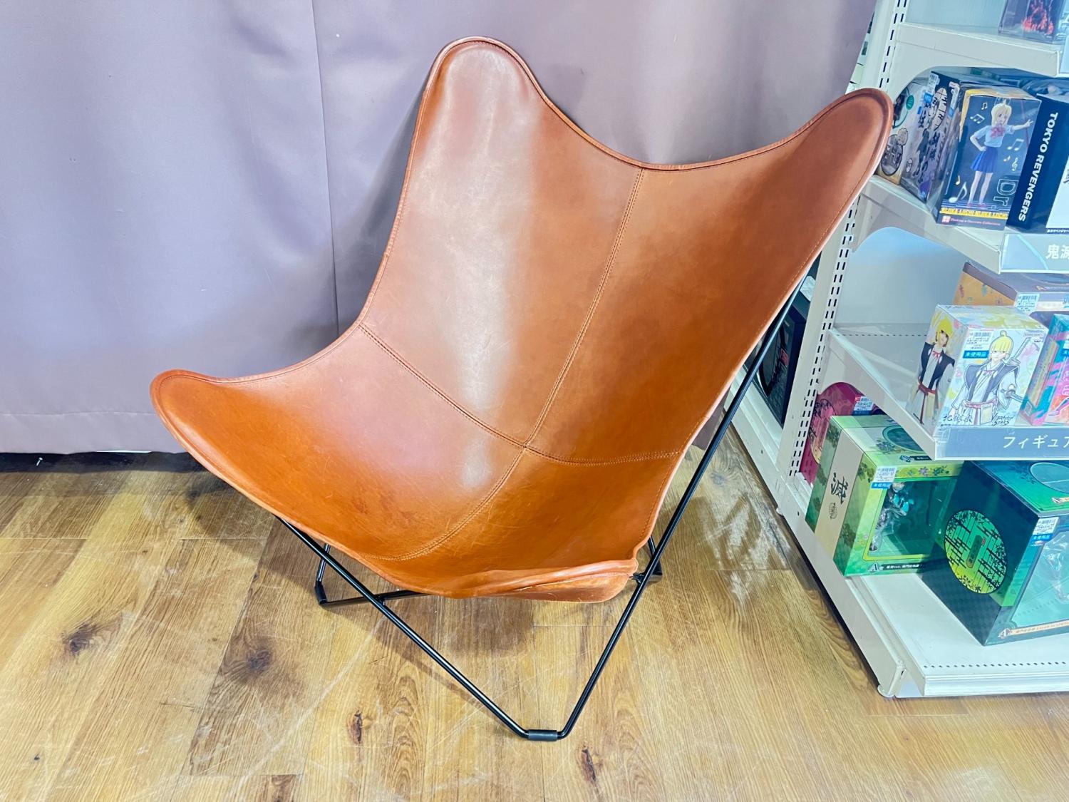 CUERO (クエロ) バタフライチェア ブラウン 145｜トレファクONLINE