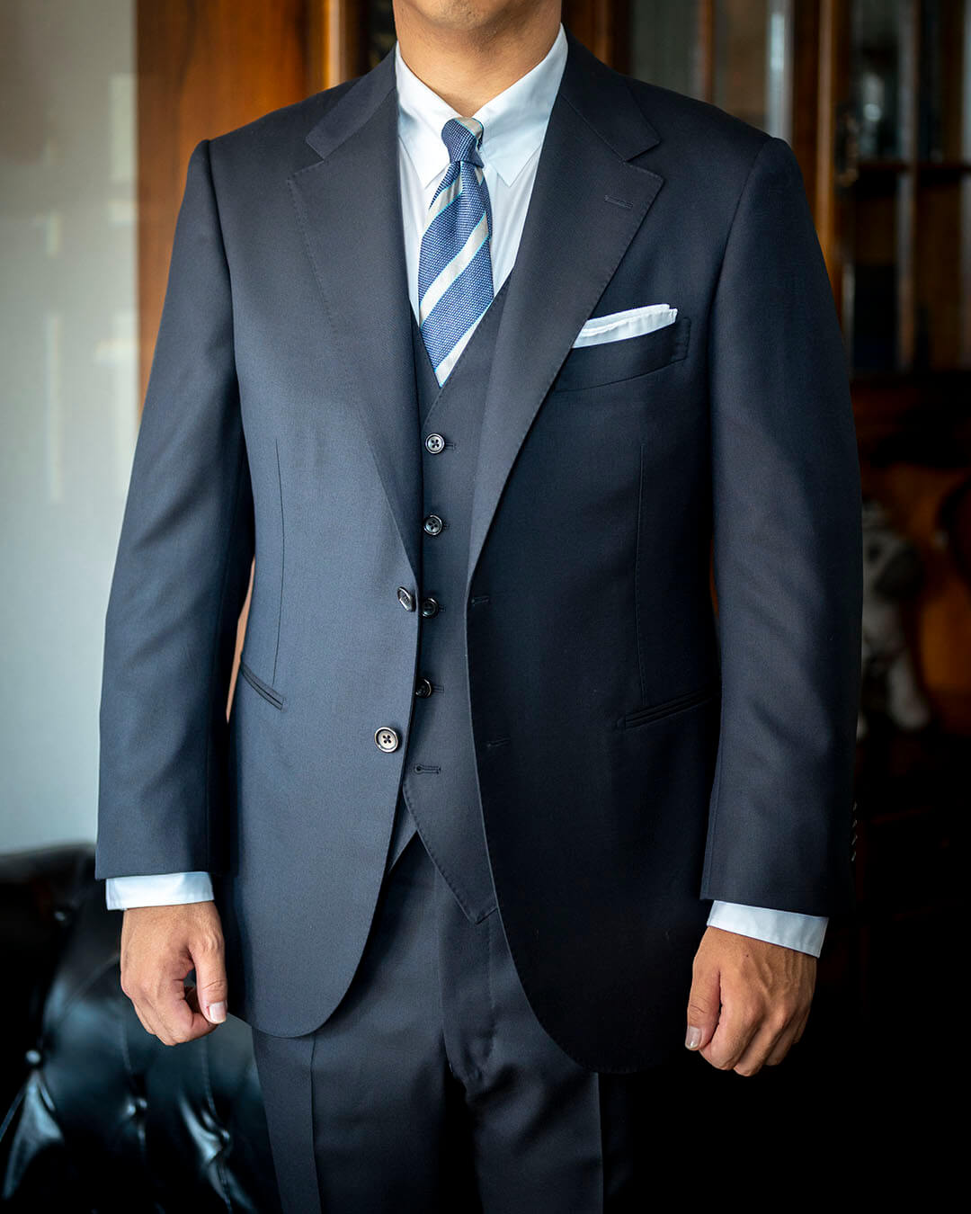 M様のご依頼】SCABAL “SAVILE ROW (サヴィルロウ) ” のネイビースーツ