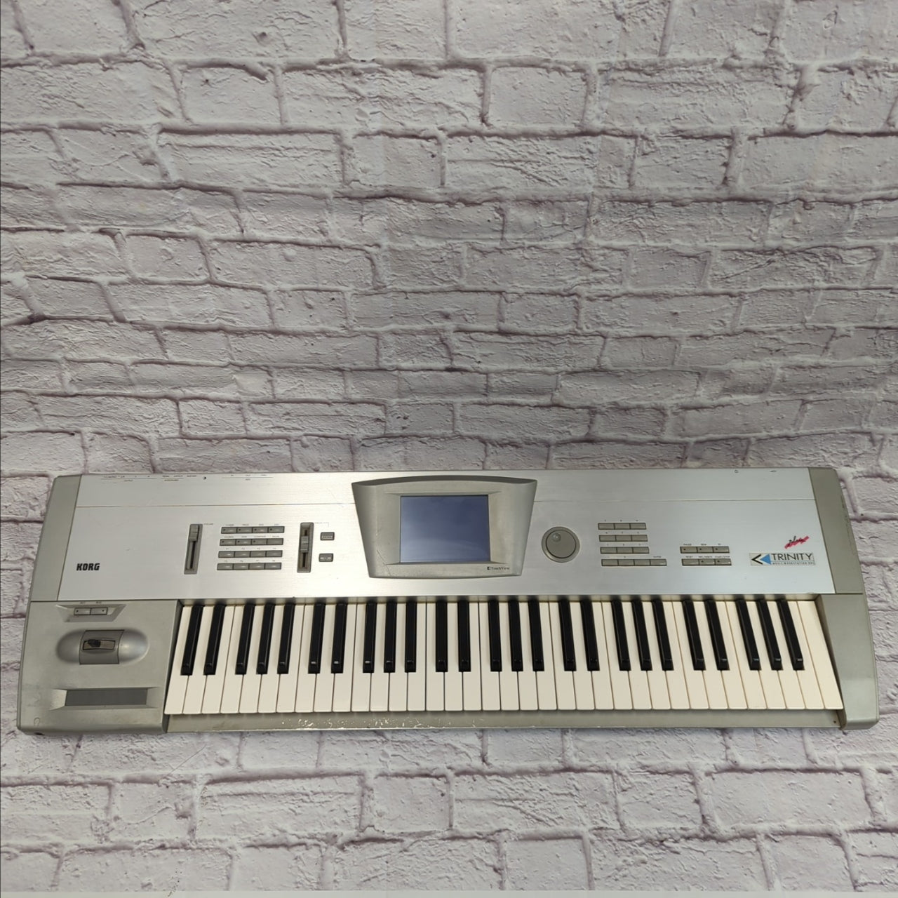 Korg Trinity Plus 61-Key Workstation Synthesizer - Evolution Music