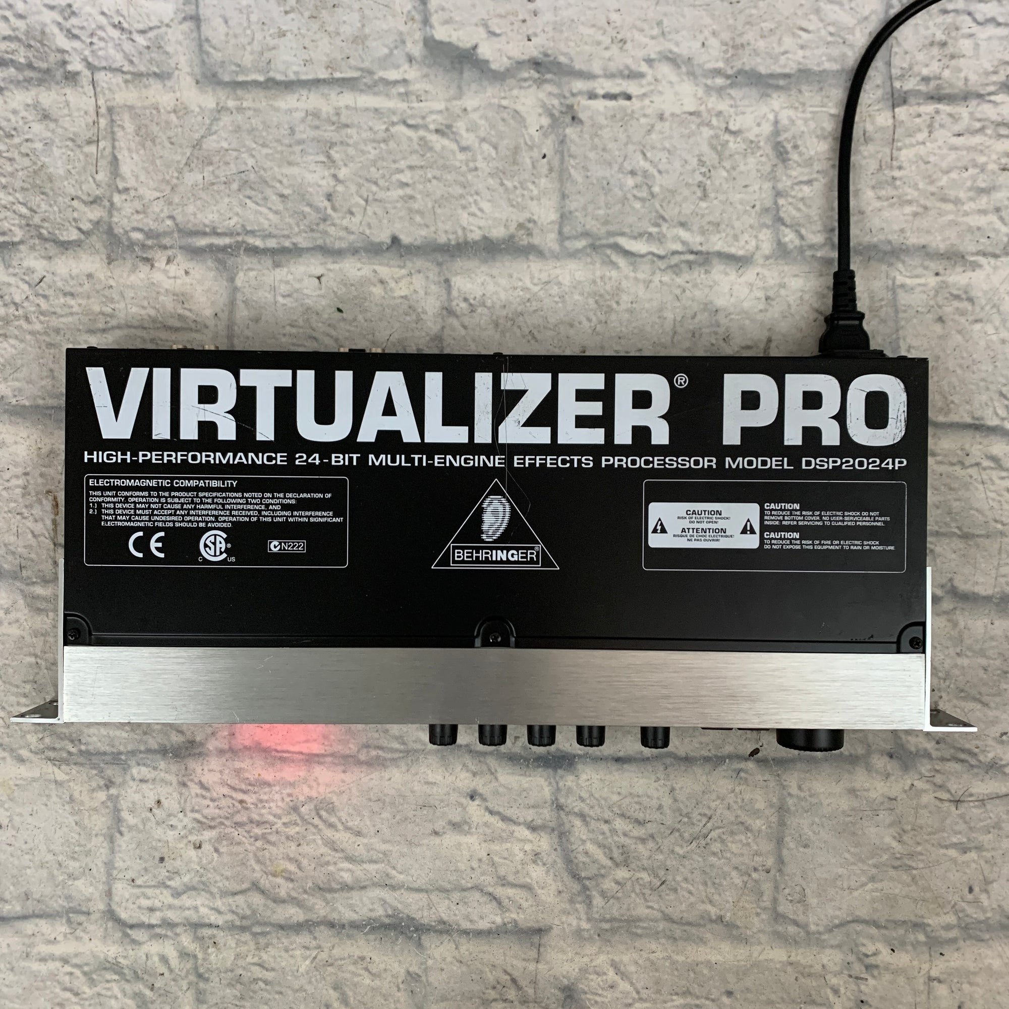 Behringer DSP2024P Virtualizer Pro Multi Effects Unit - Evolution