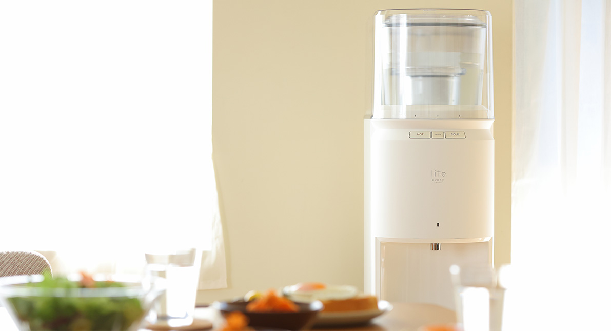 浄水】機能を絞って価格も“ライト”になったウォーターサーバーevery