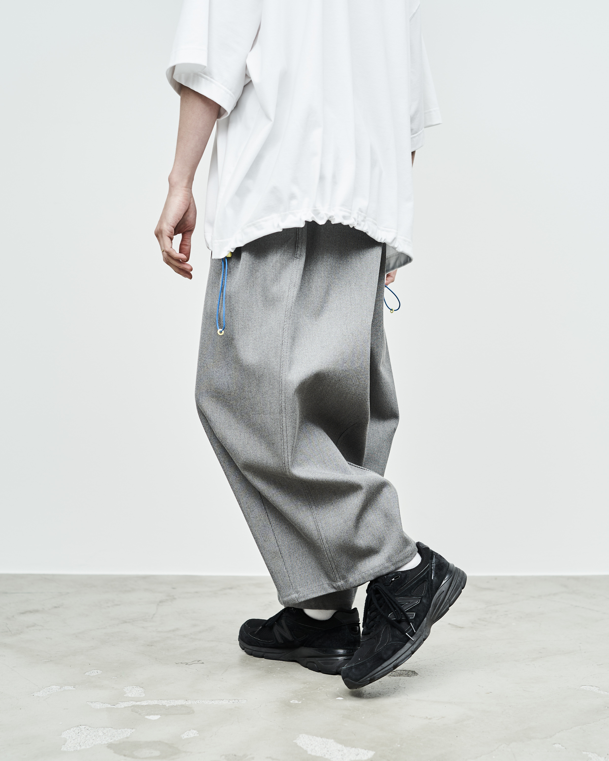 is-ness for Graphpaperより新作のカットソーとバルーンパンツが登場