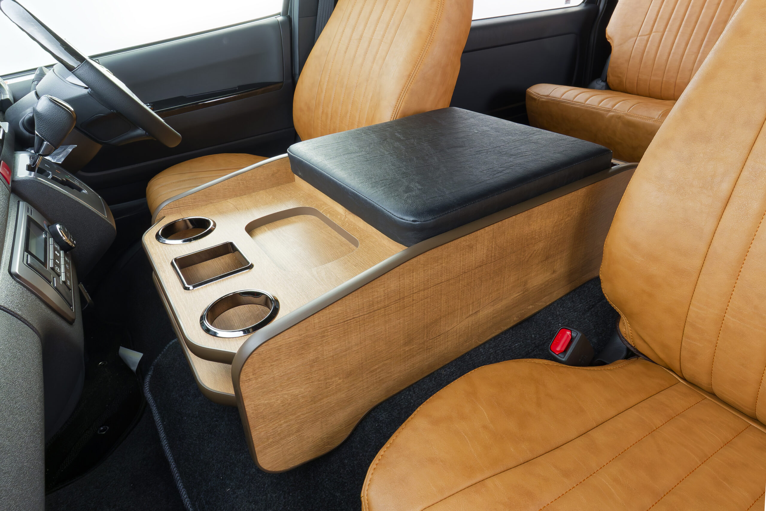 ネオクラシックセンターコンソール ワイドボディ | HEARTS | ハーツ