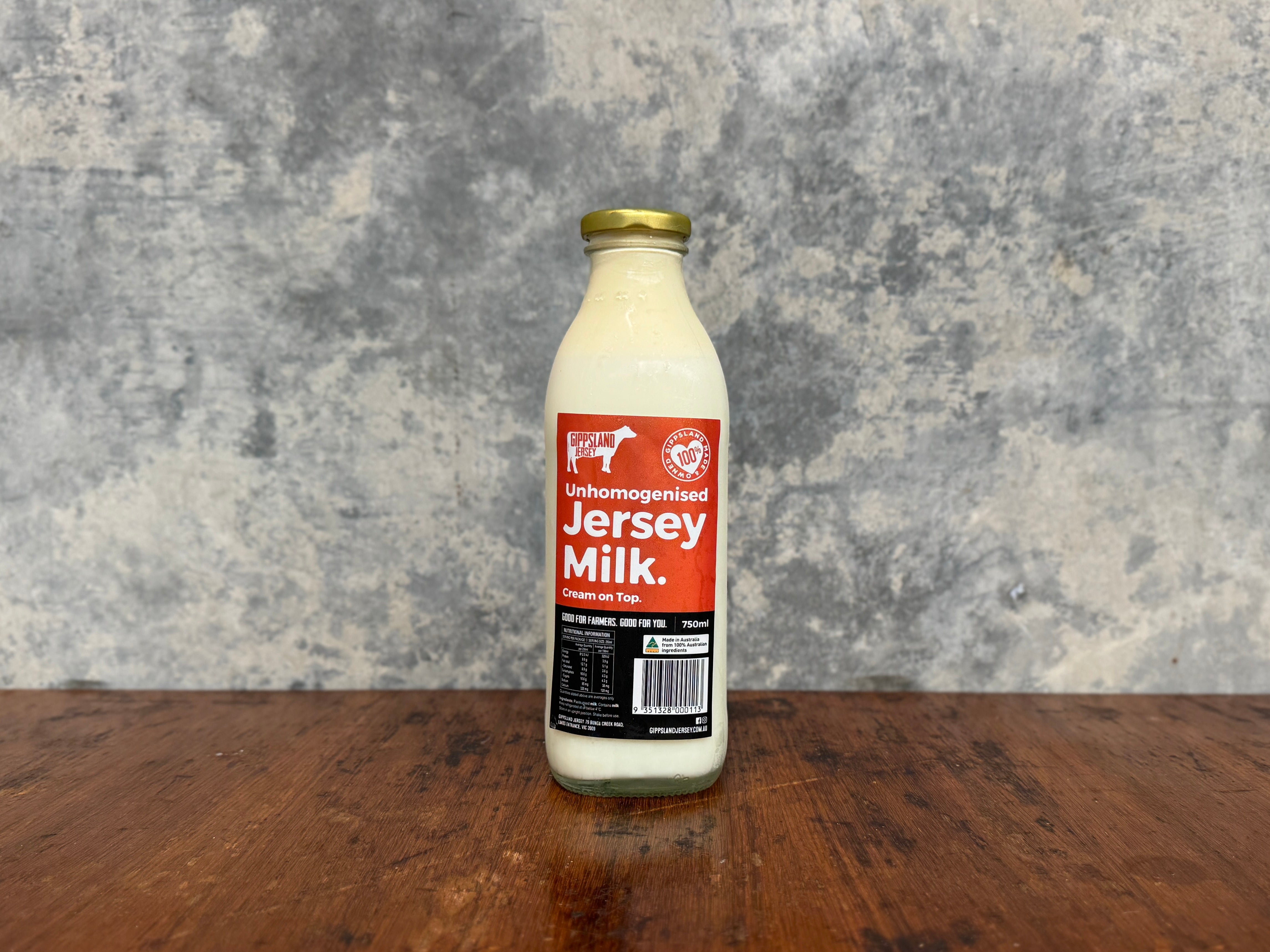 Gippsland Dairy Jersey Milk 750ml Glass – Feather and Bone Butchery