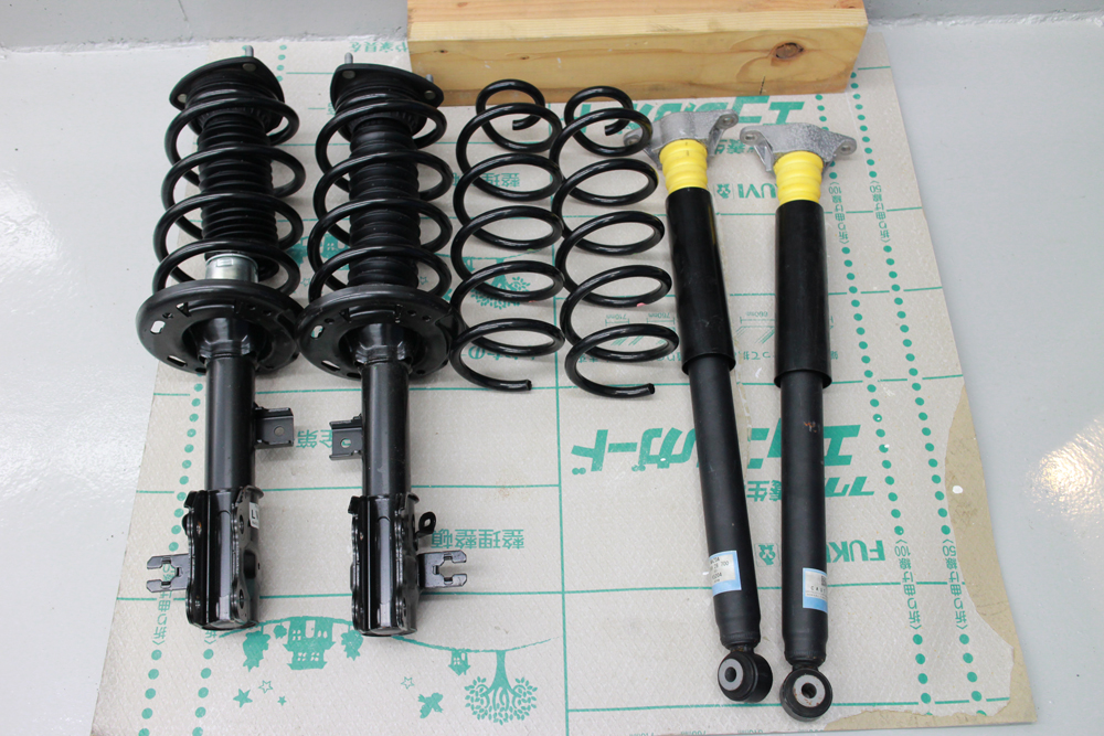 CX-5 純正サスペンション交換と四輪アライメント - カー用品持込