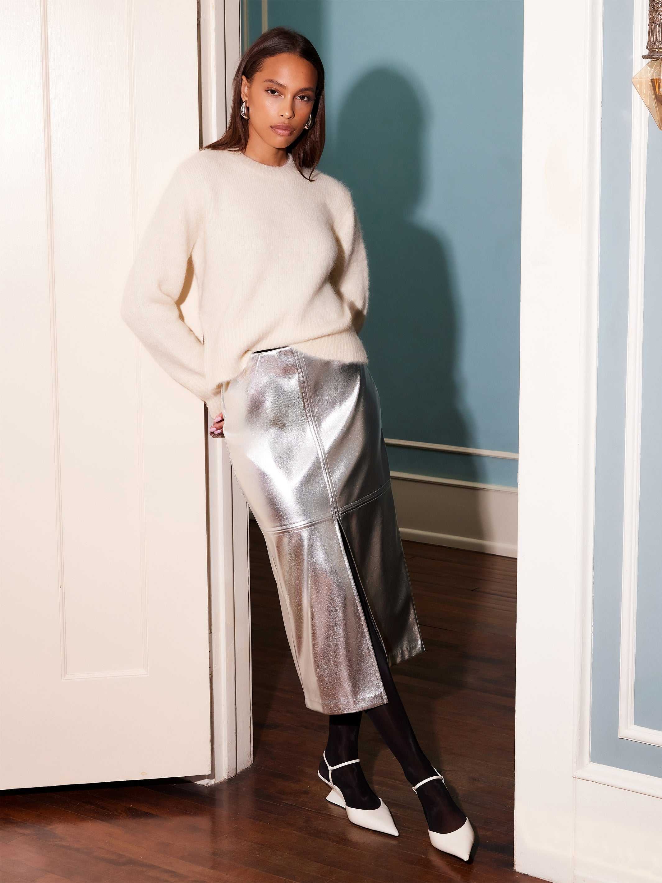 4F18300_SIL_0158.jpg?v=