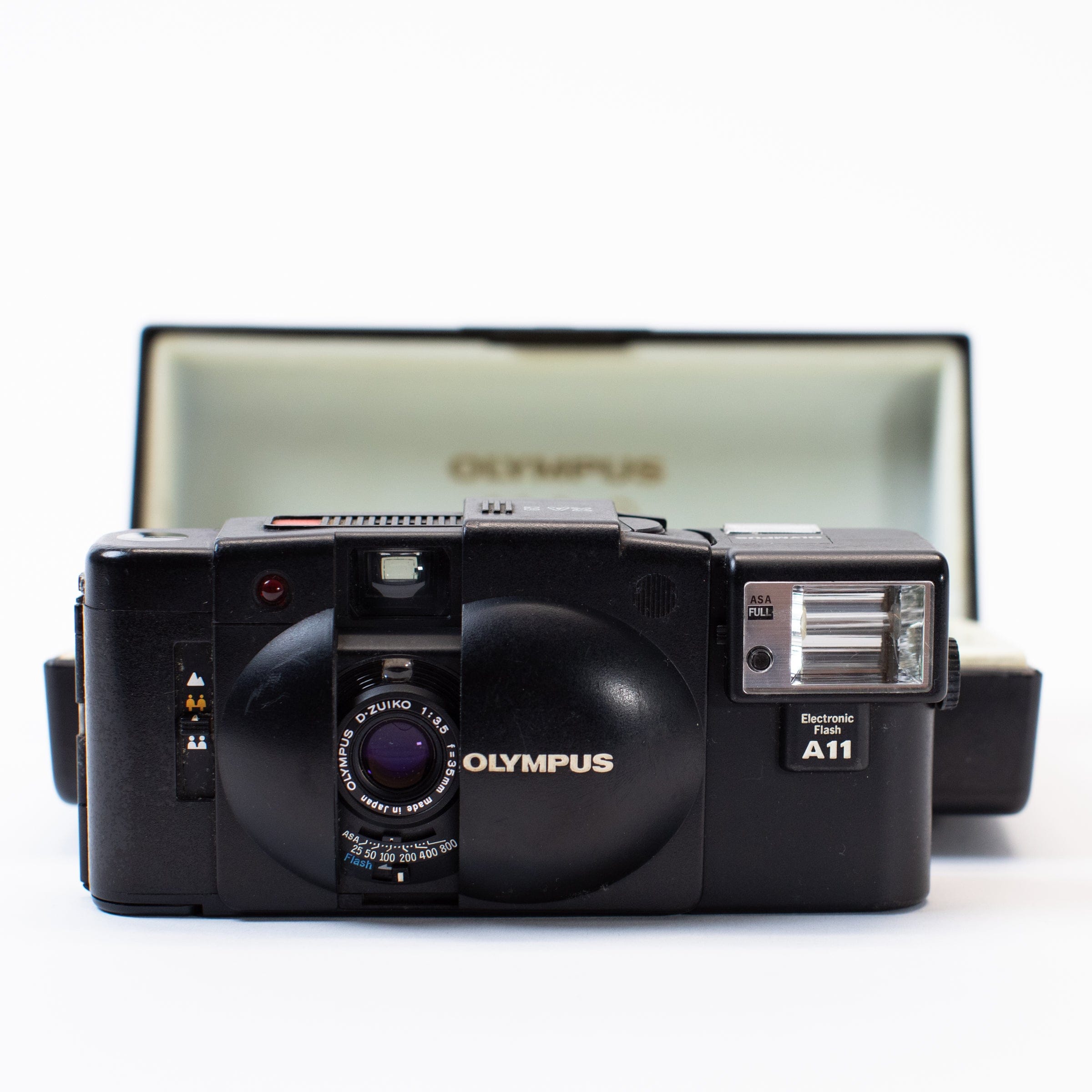 Olympus XA2 with A11 Flash (w/ hard shell case) – Film Supply Club