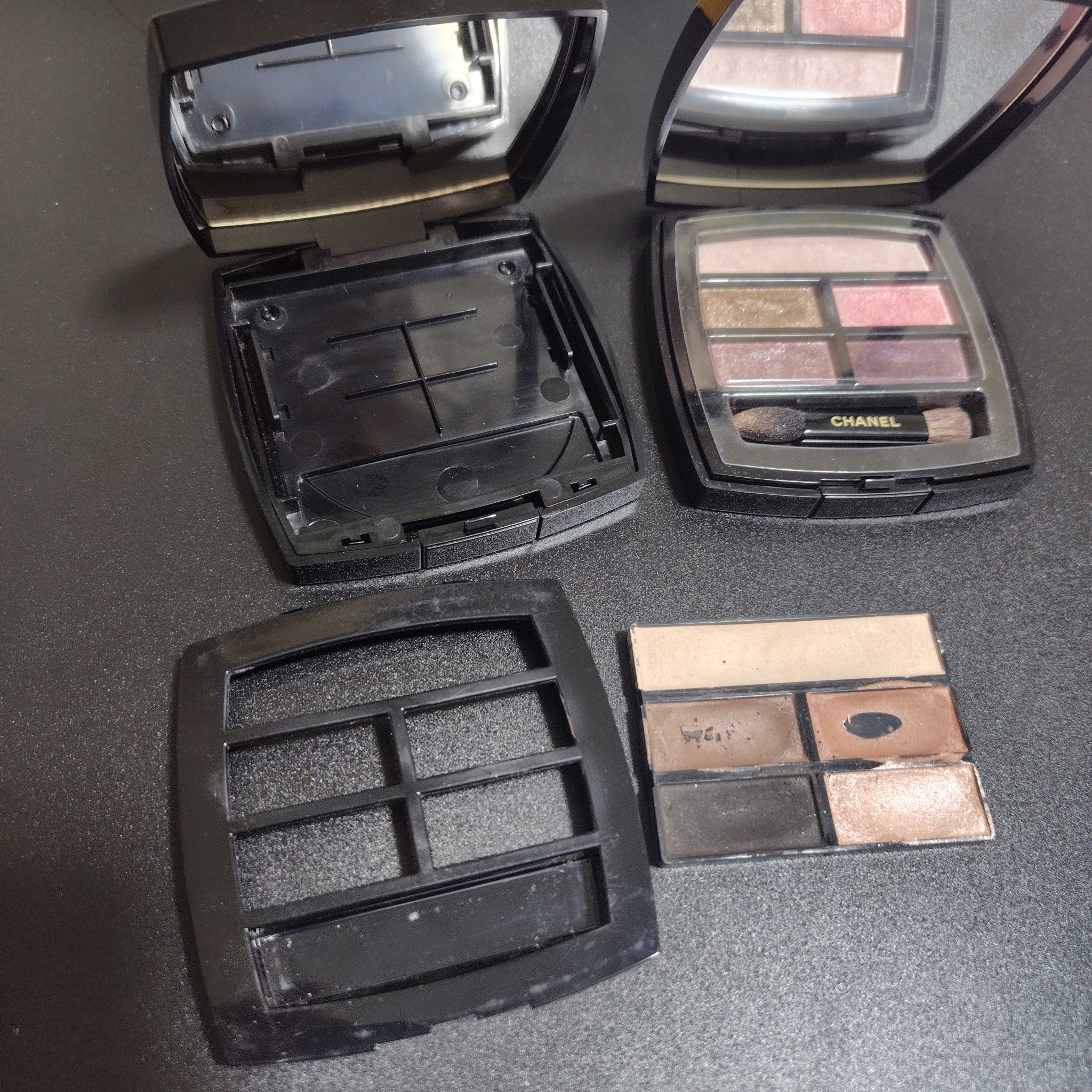 シャネル / レ ベージュ パレット ルガール ライトの公式商品情報