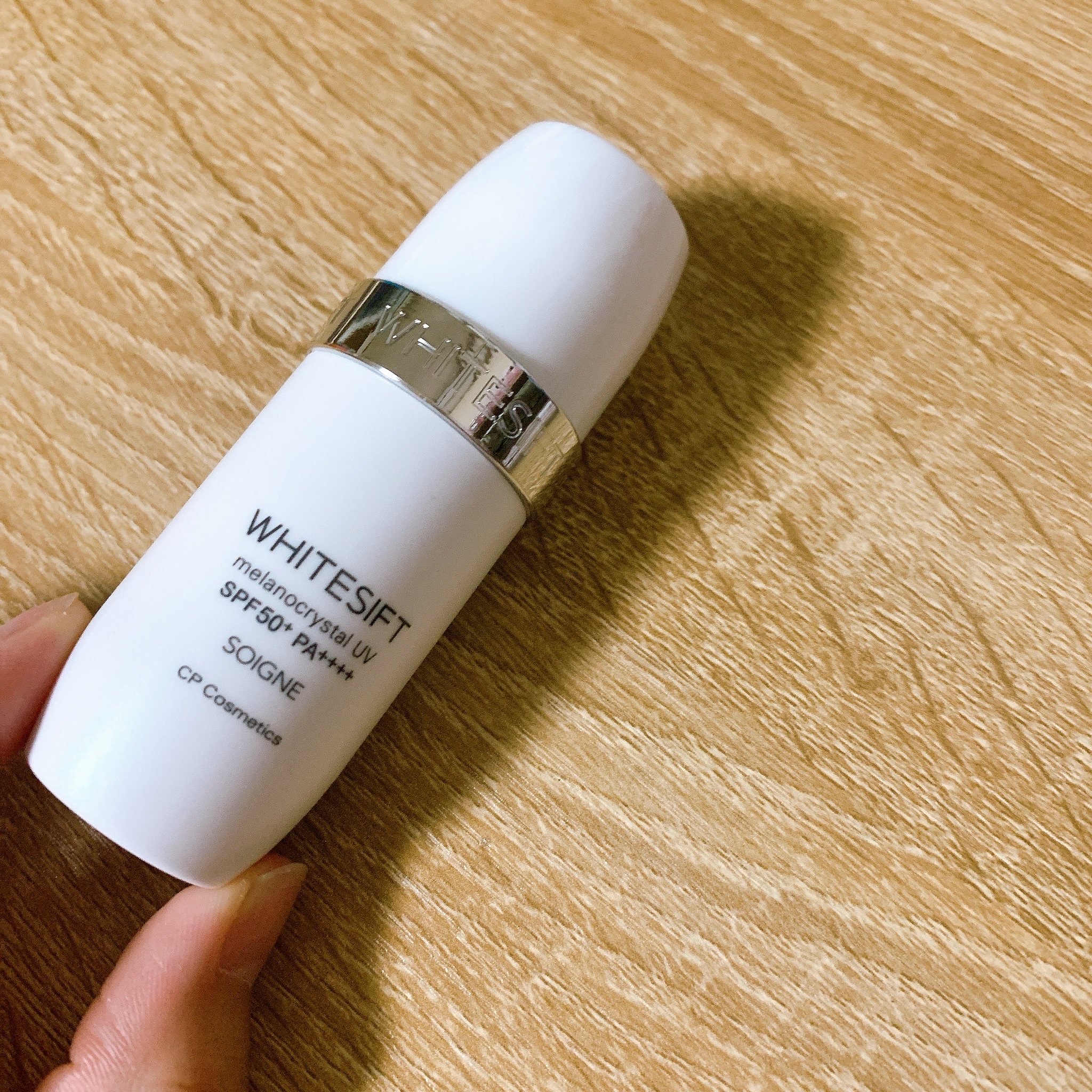 ソワーニュ ホワイトシフト / メラノクリスタルUV aの公式商品情報