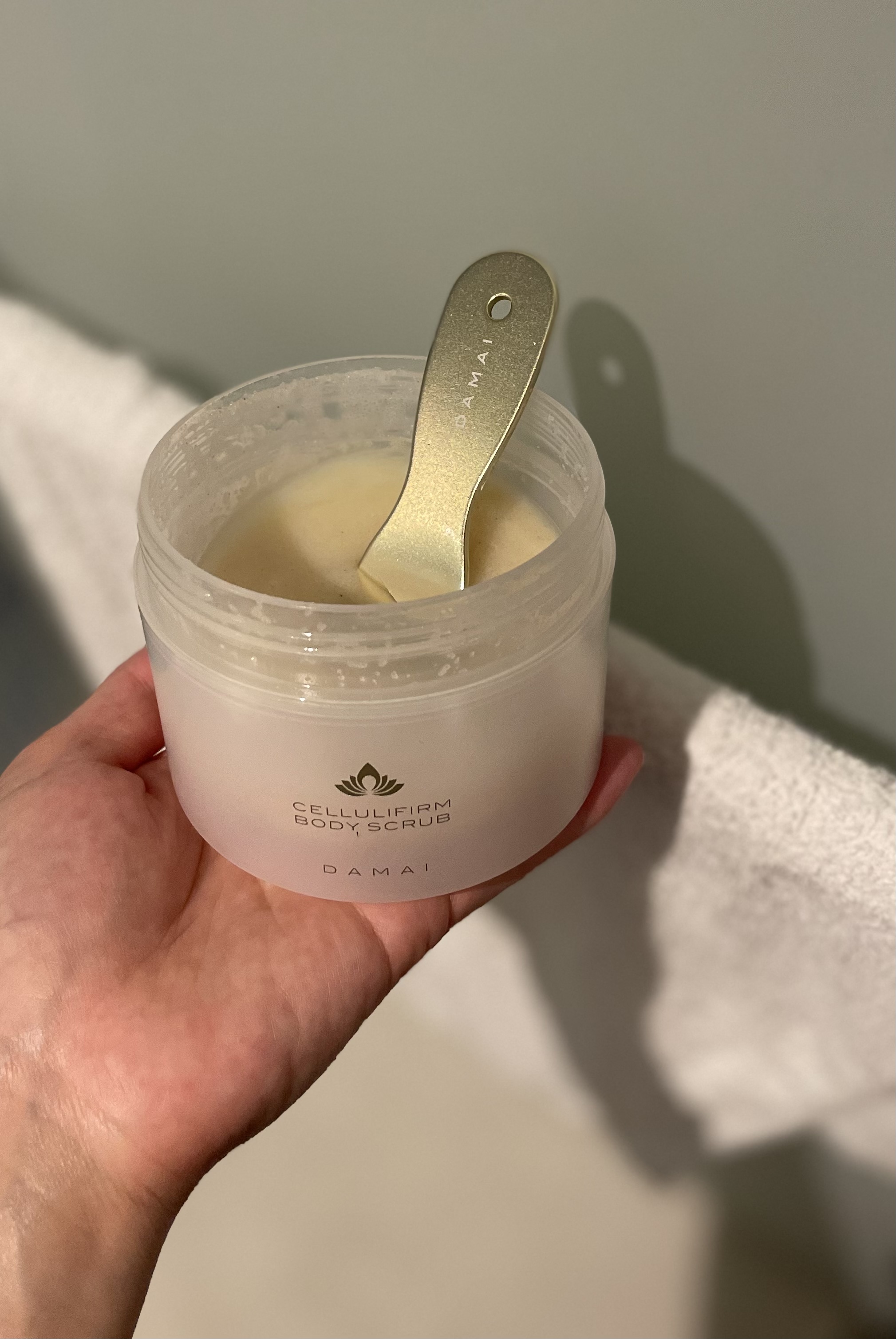 DAMAI(ダマイ) / ダマイ セルリファームボディスクラブの公式商品情報