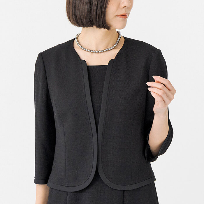 ゆとり仕上げのアンサンブル 21号・ブラック｜東京ソワール