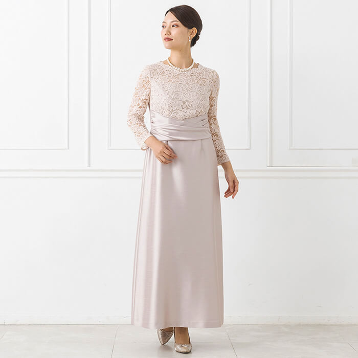 ラッセルレース×シャンタンのロングドレス 9号・ピンクベージュ｜東京