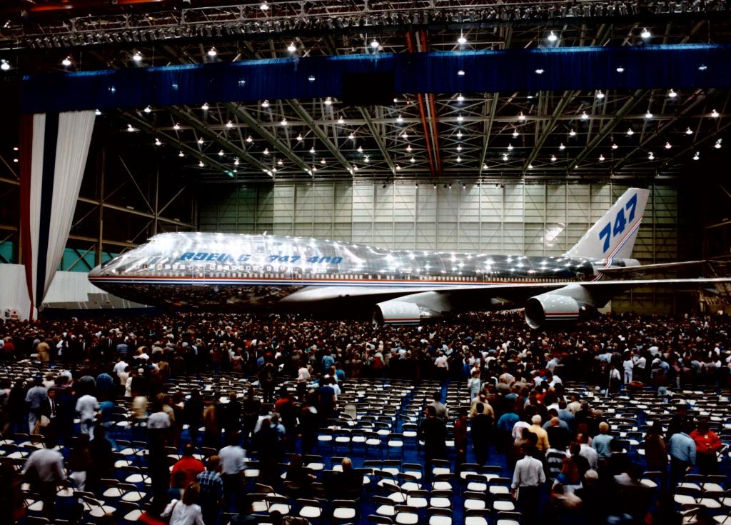 デルタ航空の747-400初号機がラストフライト デルタ博物館に展示へ