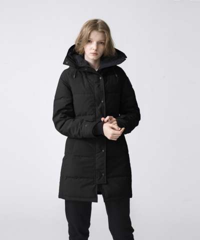 CANADA GOOSE（カナダグース)2302WBJ Mackenzie Parka Black Labelの
