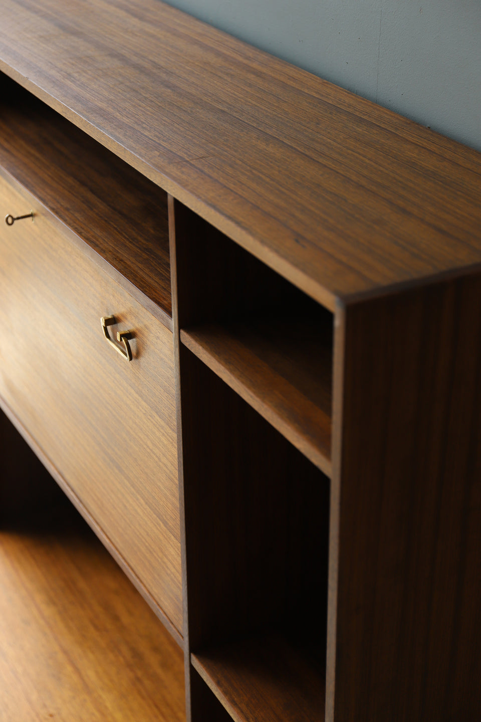 イギリスヴィンテージ ジープラン トラー&ブラック ビューロー