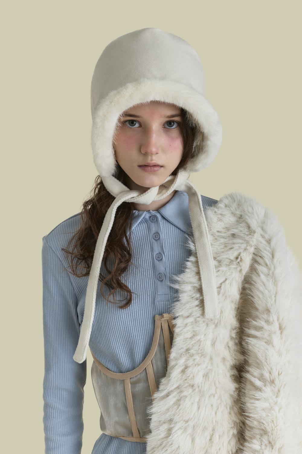 ファートリムボンネットハット（クリームウイング） | POESIE DAME