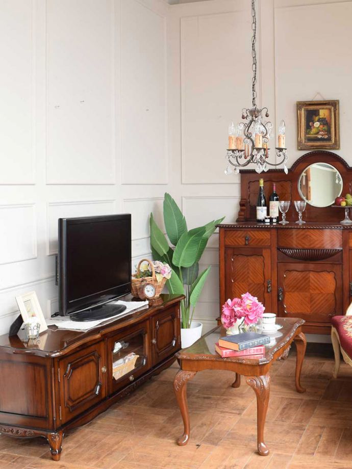 アンティーク風のサイドボード（テレビボード）(y-119-f)｜アンティーク風