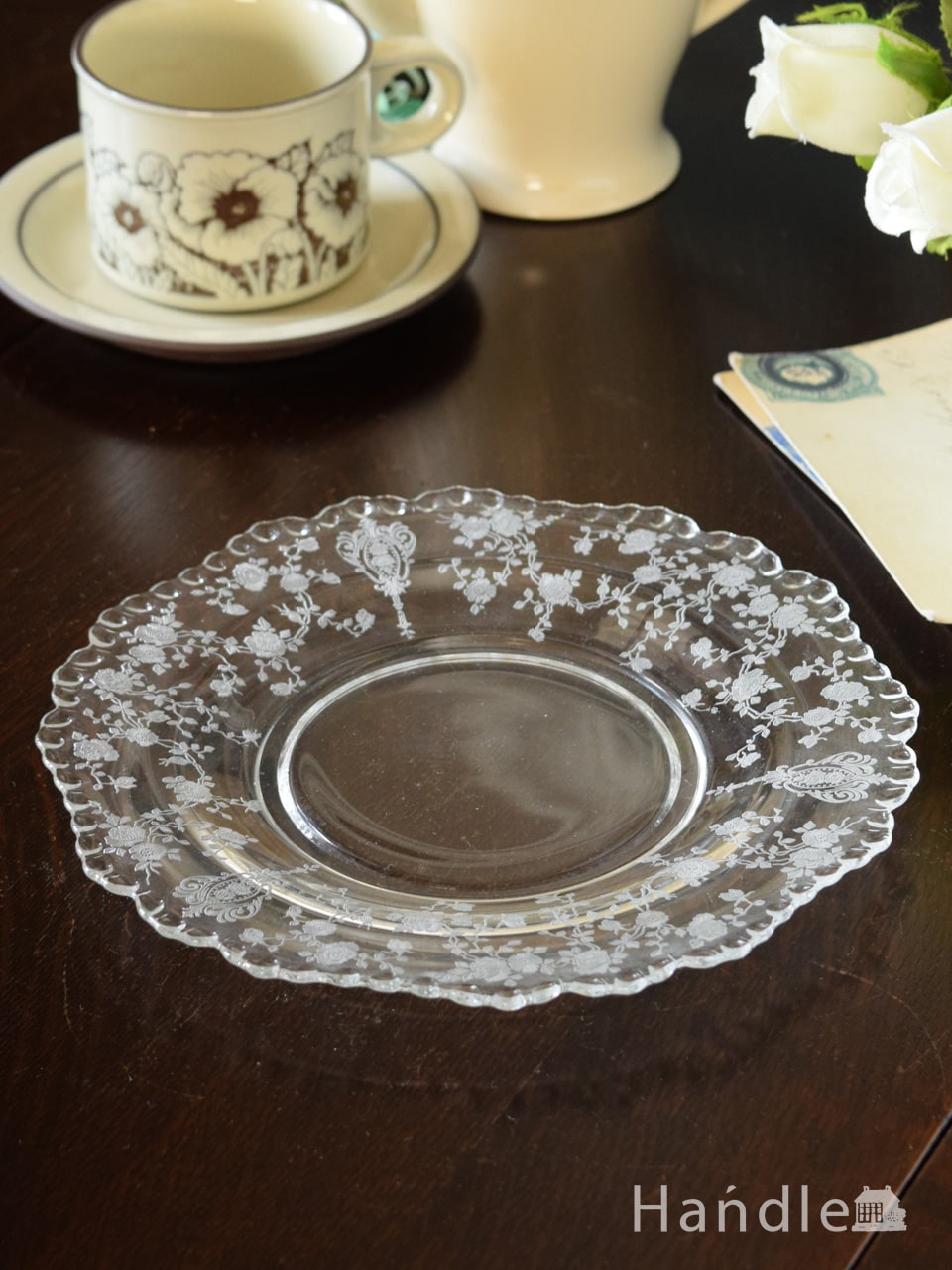 ディプレッショングラスのアンティークプレート、ケンブリッジ社の