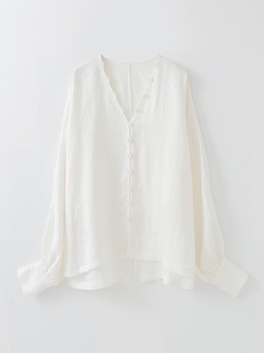 ボタンブラウス | Blouse | HER. Online Store