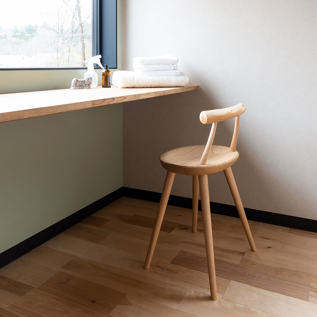 kinoe チェア | 飛騨産業株式会社【公式】 | 飛騨の家具、国産家具