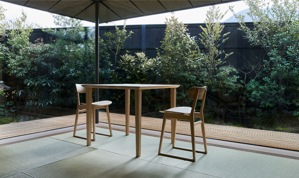 SUWARI | 飛騨産業株式会社【公式】 | 飛騨の家具、国産家具