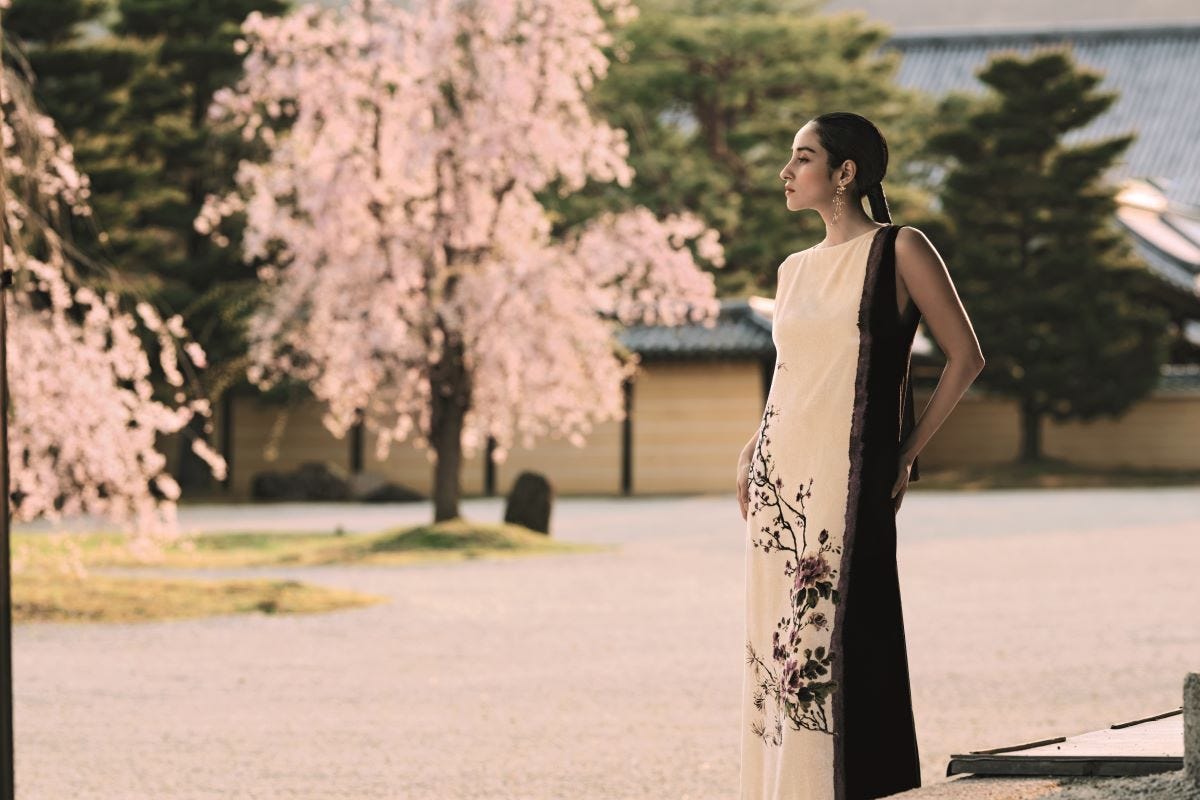 美しき刹那を紡ぎ、織り、継承する── ディオール、京都に咲く。