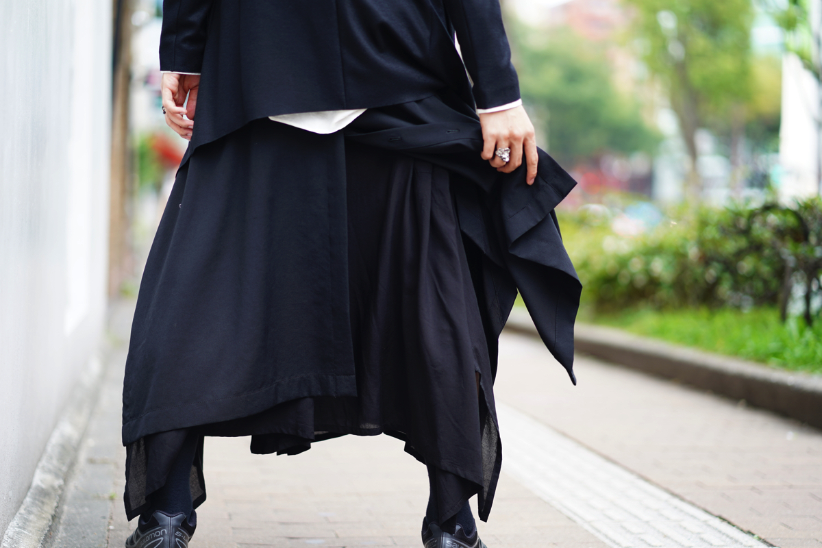 ヨージヤマモト黒パンツ型デザインスカート YOHJI YAMAMOTO BAT Skirt