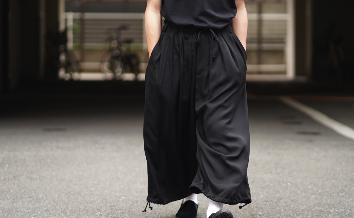 YOHJI YAMAMOTO Tencel Balloon Pants | HUES 福岡セレクトショップ