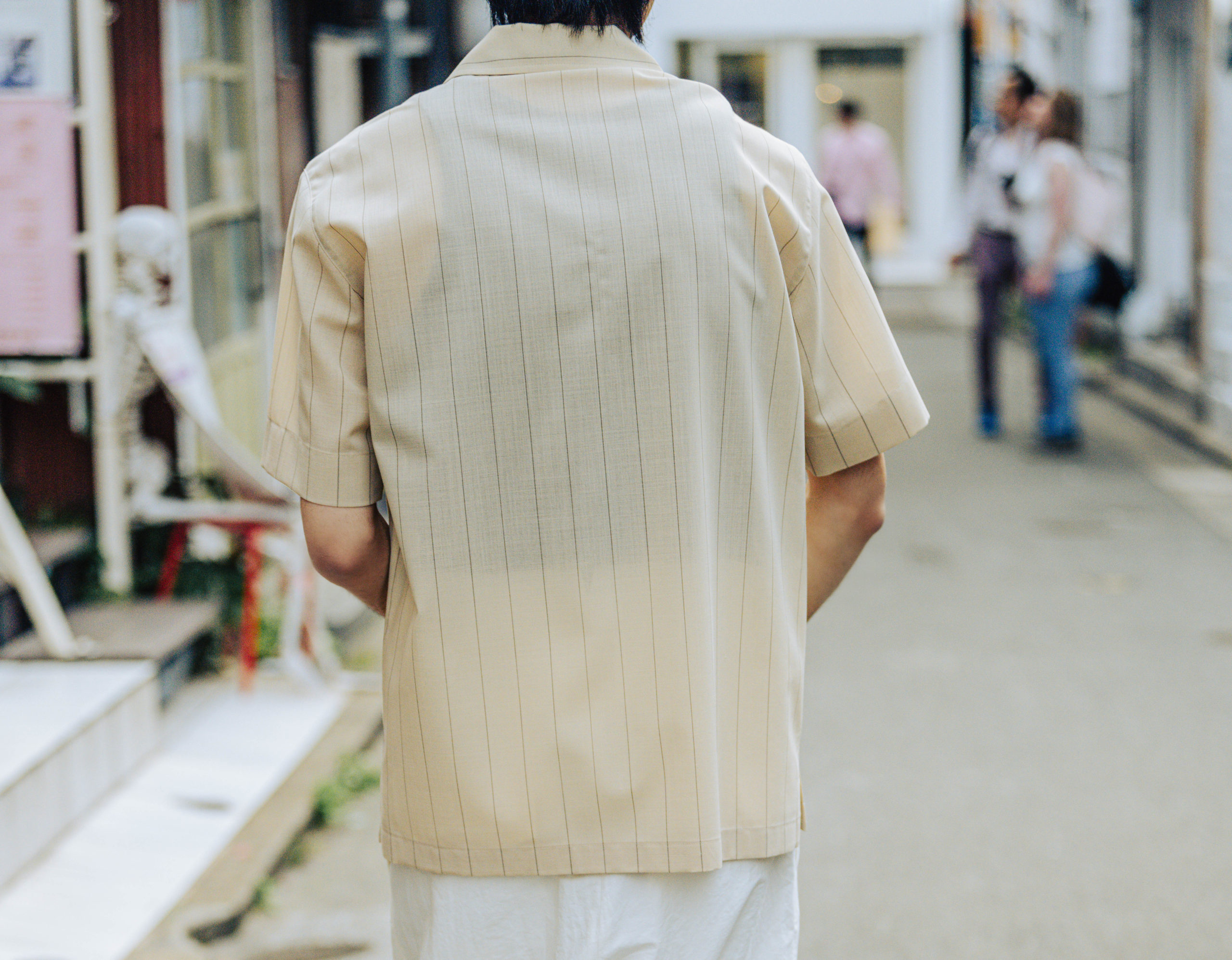 イレニサのオープンカラーショートスリーブシャツ | HUES 福岡セレクト