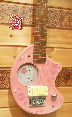 Fernandes ZO-3 Hello Kitty PINK Electric Guitar Built-In Amplifier