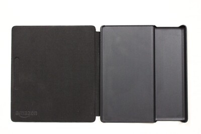 Amazon Kindle Oasis (10th Generation) S8IN40 8GB Wi-Fi Only Great