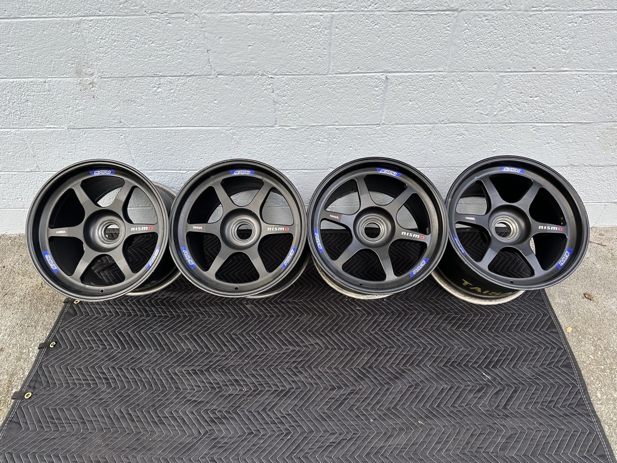 Super GT Volk Racing Magnesium TE37 Centerlock Wheels 18x13j GTR