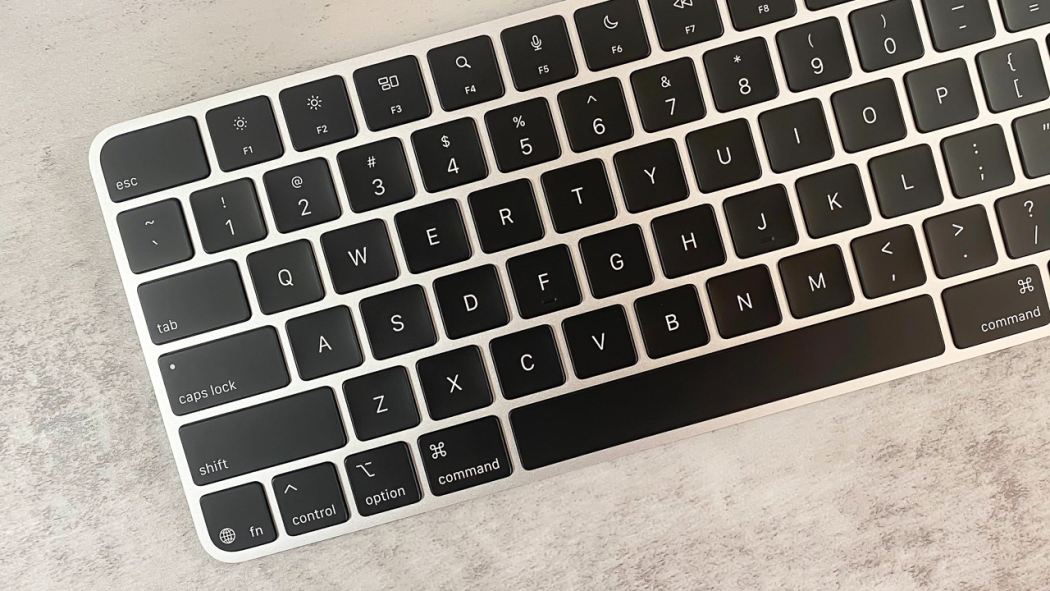 Apple Magic Keyboard With Touch ID and Numeric Keypad (USB-C