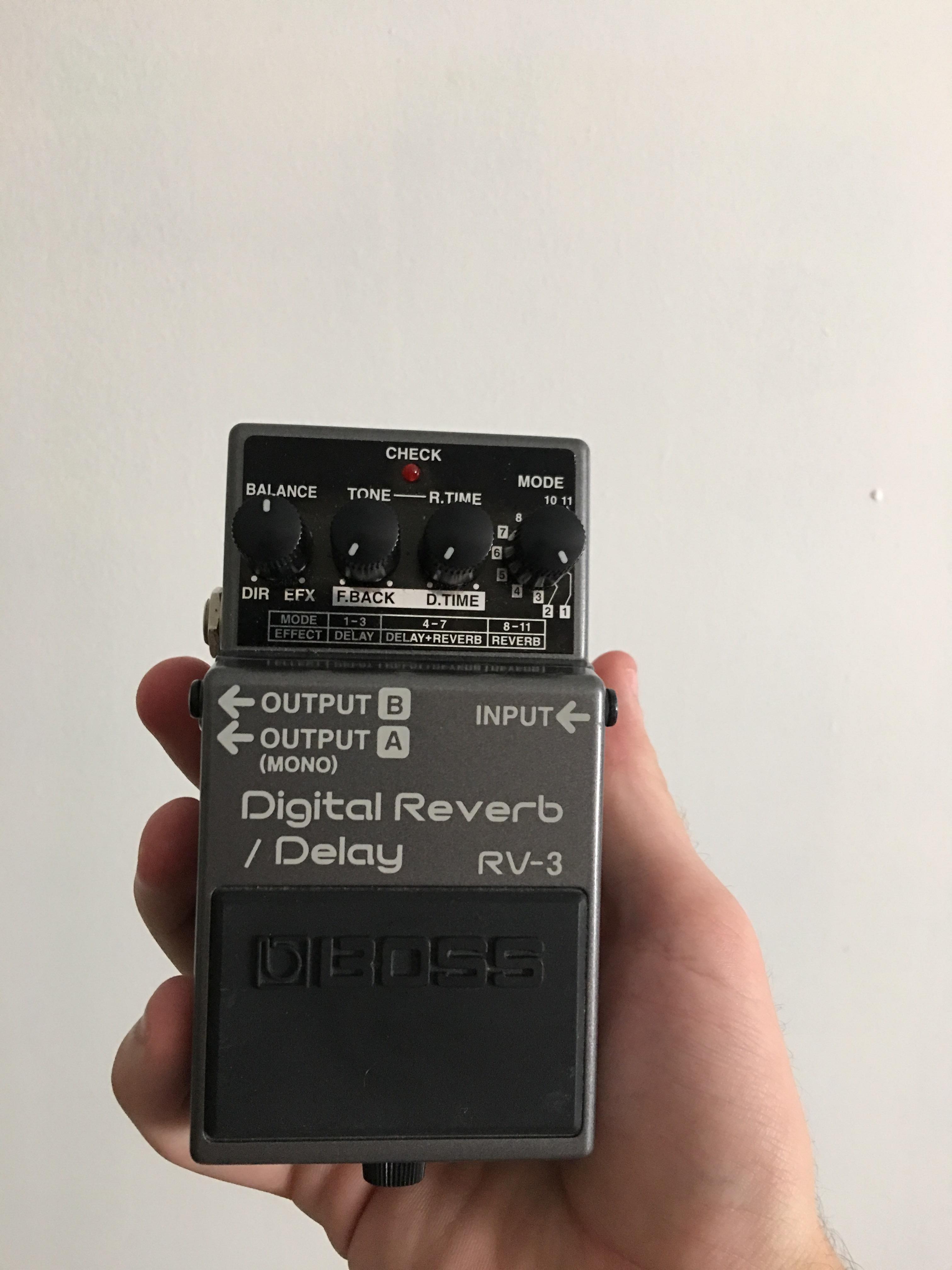 NPD) Boss RV-3 : r/guitarpedals