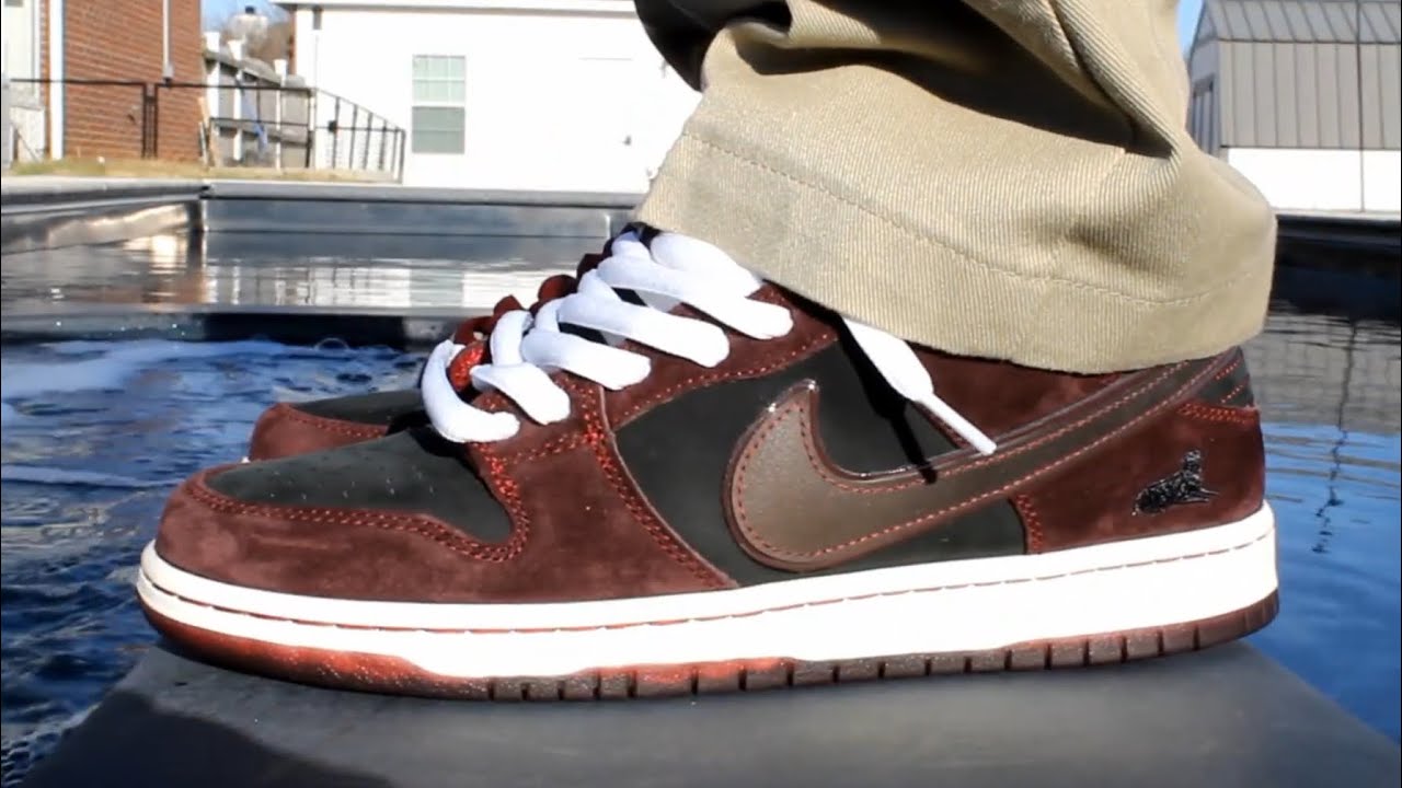 Nike SB Dunk Low Pro QS Riot Skateshop Review and on feet - YouTube