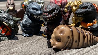 What is this?! The 500 yen Godzilla finger puppet is a strange