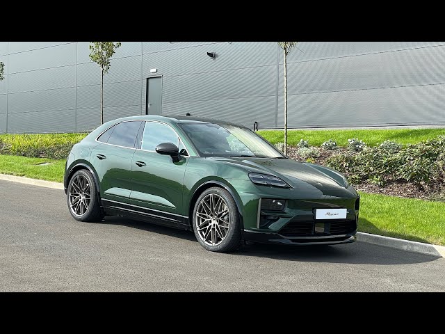 Macan Turbo Electric | Oak Green Metallic Neo | WP1ZZZXA2RL201941