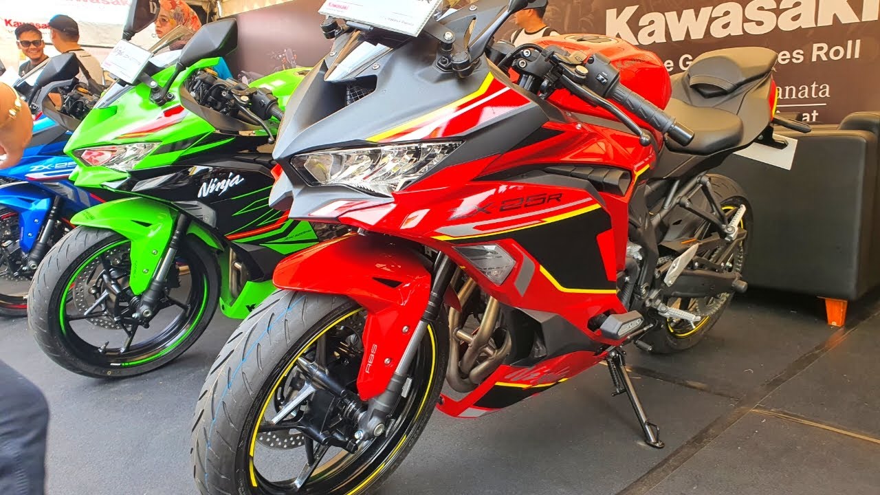 New 2024 KAWASAKI NINJA ZX-25R ABS SE in CANDY PERSIMMON RED