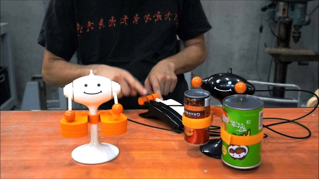 Mr.knocky Mr.ノッキーを2台演奏 - YouTube