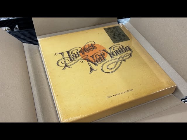 Neil Young Harvest 50th Anniversary Box Set Unboxing and Review