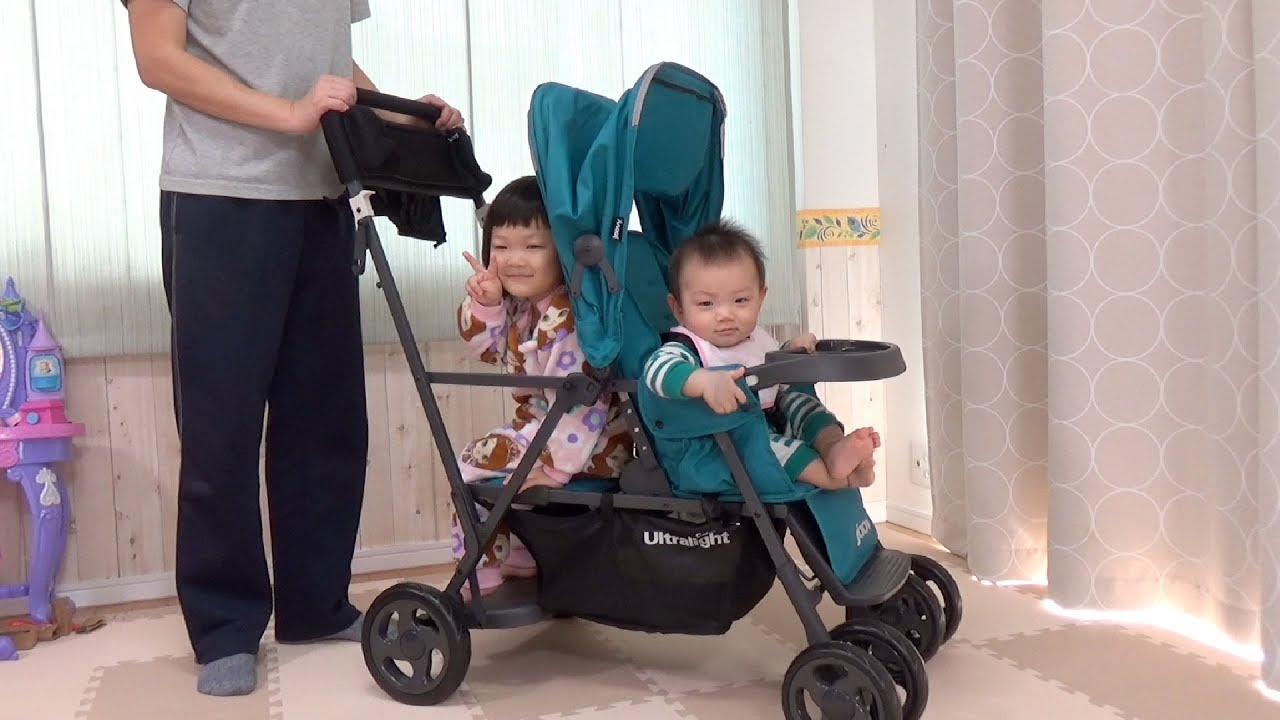 Joovy Caboose Baby Stroller 2人乗りベビーカー - YouTube
